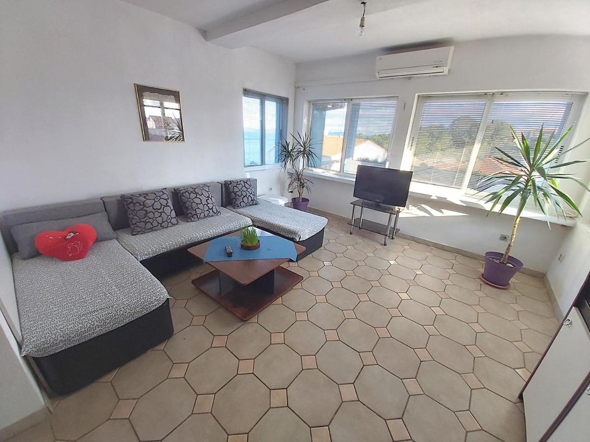 Apartments With A Parking Space Sali, Dugi Otok - 8181 المظهر الخارجي الصورة