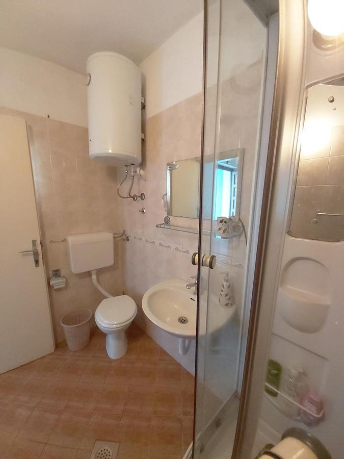 Apartments With A Parking Space Sali, Dugi Otok - 8181 المظهر الخارجي الصورة