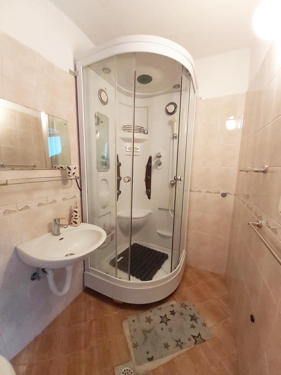 Apartments With A Parking Space Sali, Dugi Otok - 8181 الغرفة الصورة