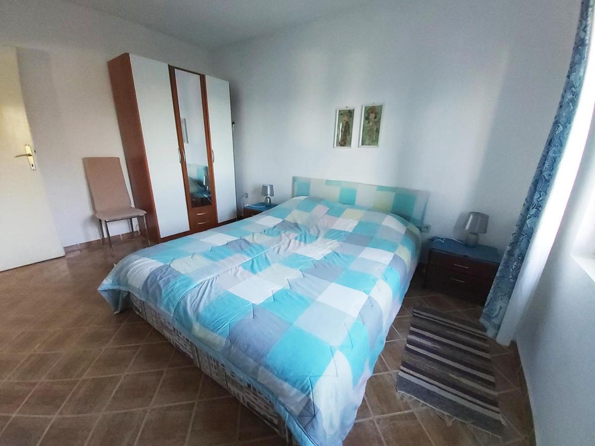 Apartments With A Parking Space Sali, Dugi Otok - 8181 الغرفة الصورة